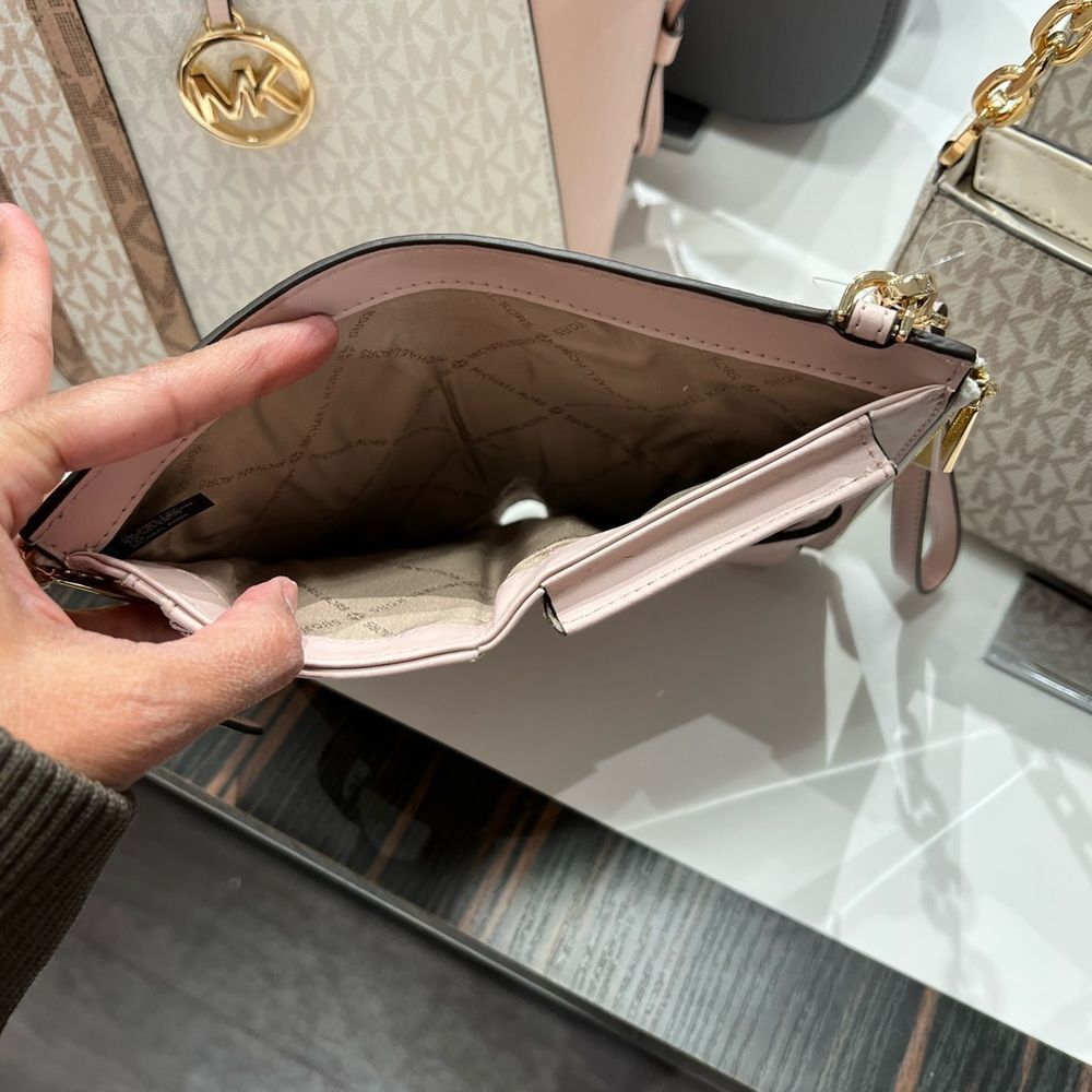 BUNDLE Michael Kors Gilly Large Drawstring Travel Tote Shoulder PwD Blush Wallet - Picture 12 of 16